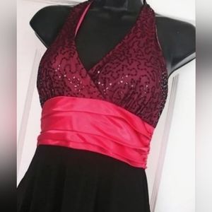 City Trianges Size M Dress